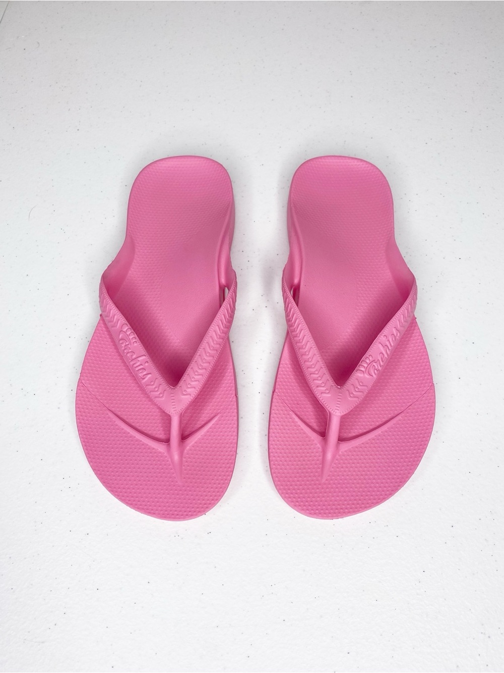 Archies Arch Support Flip Flops in Hot Pink Size 6